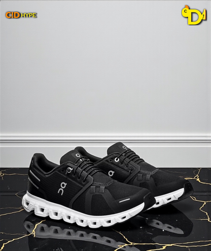 On Cloud 6 "White/Black"