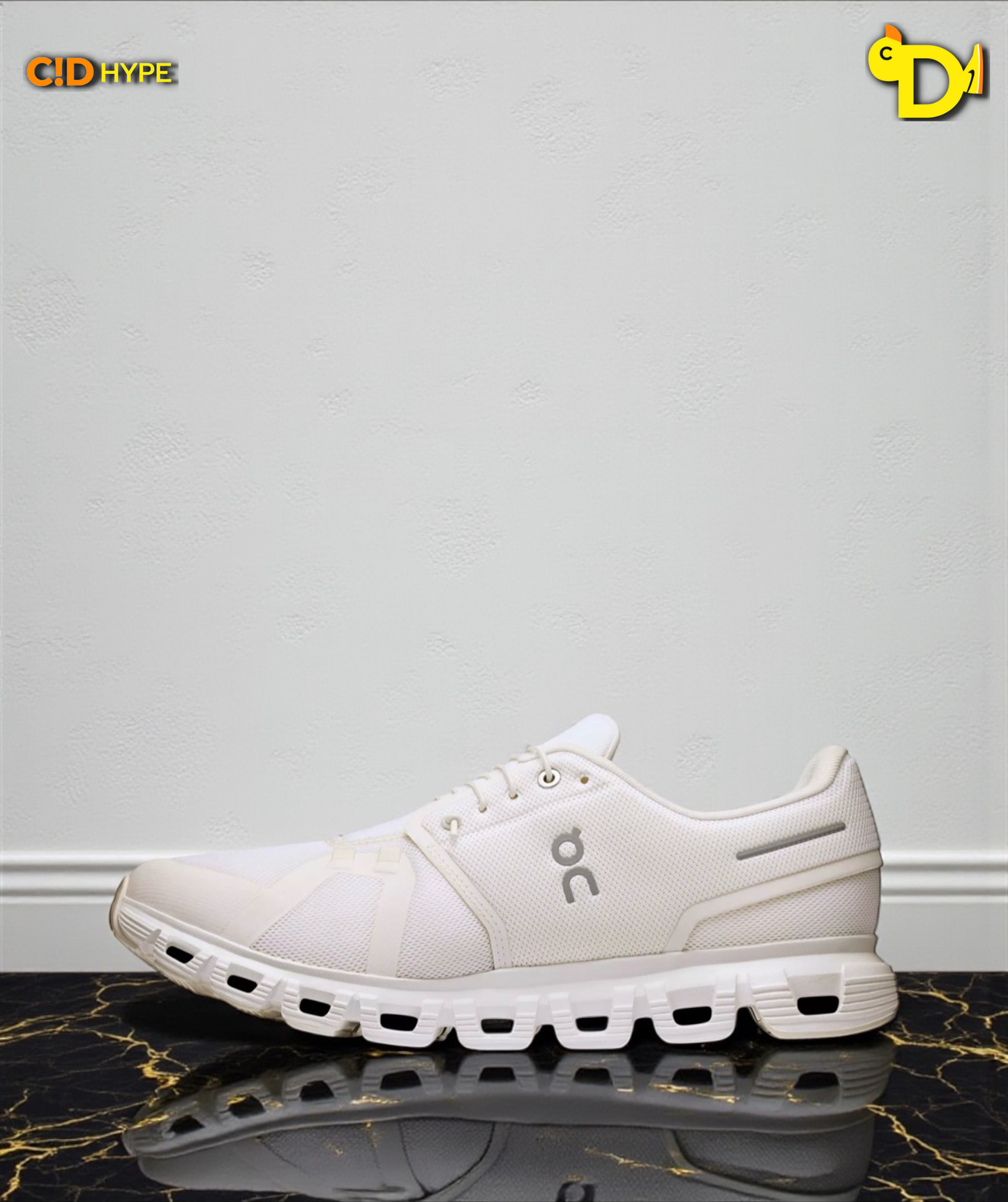 On Cloud 6 "White/White"