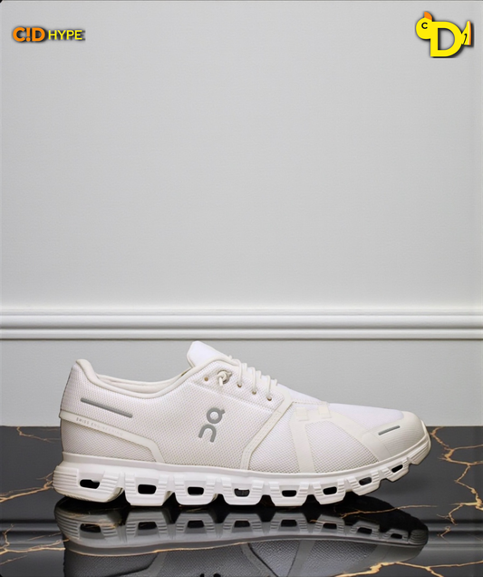 On Cloud 6 "White/White" (Mujer)
