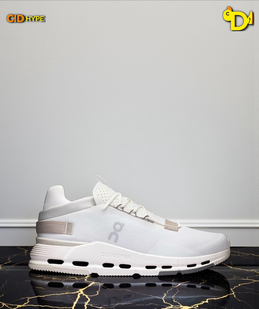 On Cloudnova 2 "Ice/Sand" (Mujer)