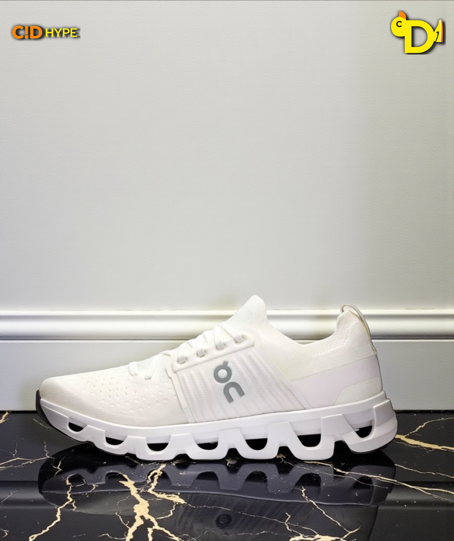 On Cloudswift 4 "White/White"