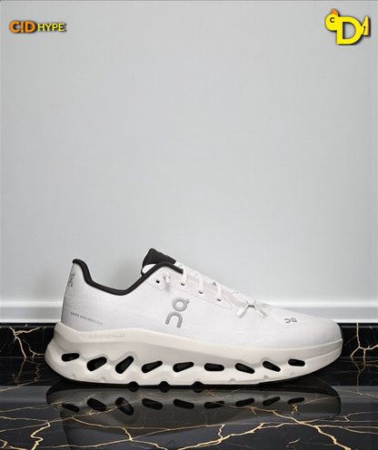 On Cloudtilt "Ice/Pearl"