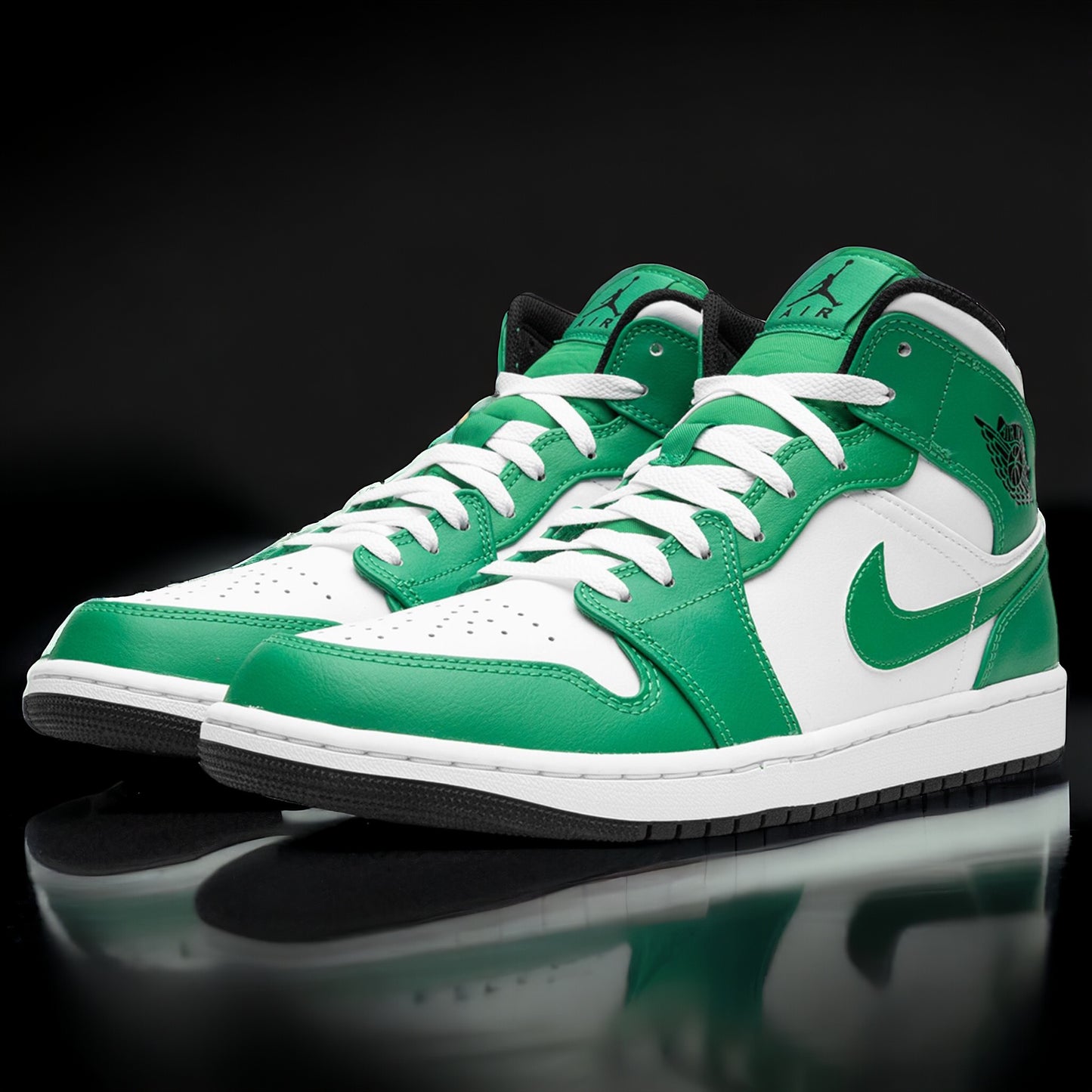 Jordan 1 Mid "Lucky Green"