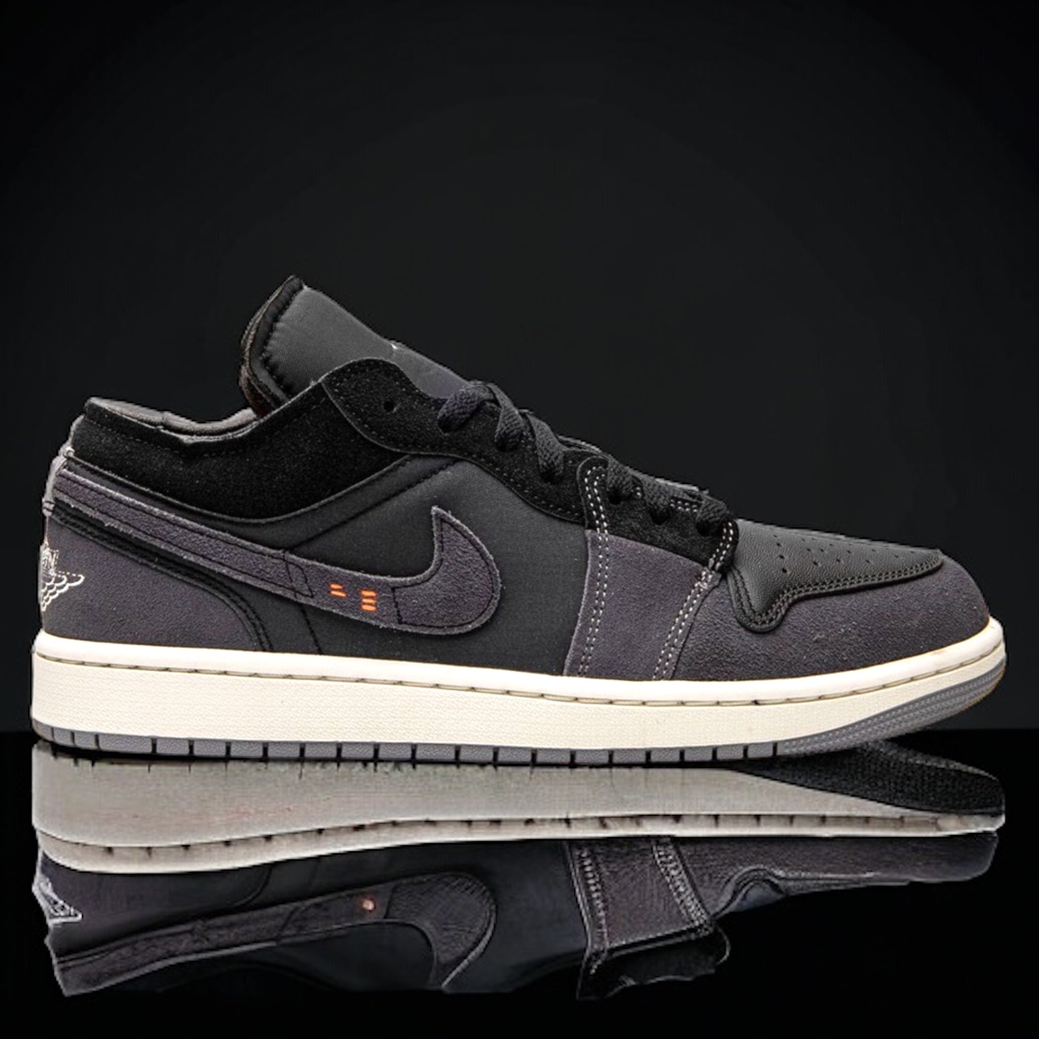 Jordan 1 Low Craft 