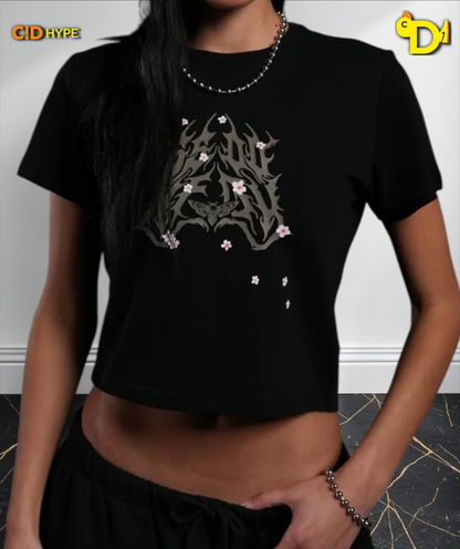 SSDDNFGU Metal "Timeless" Tee in Black