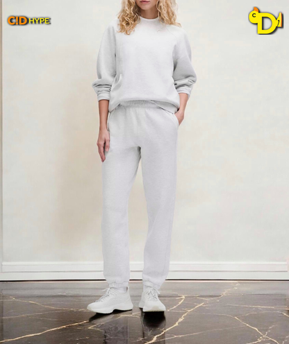 Scuba Mid-Rise Oversized Jogger Regular "Heathered Core Ultra Light Grey"