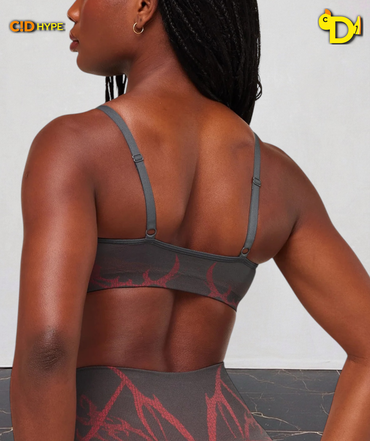Storm Seamless Sport Bra “GS Dark Grey/GS Zesty Red”