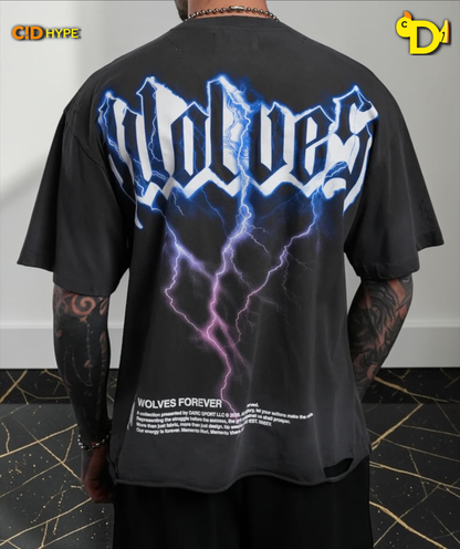 Wolves Lightning Distressed Grunge Tee in Wolf Gray Drift Wash