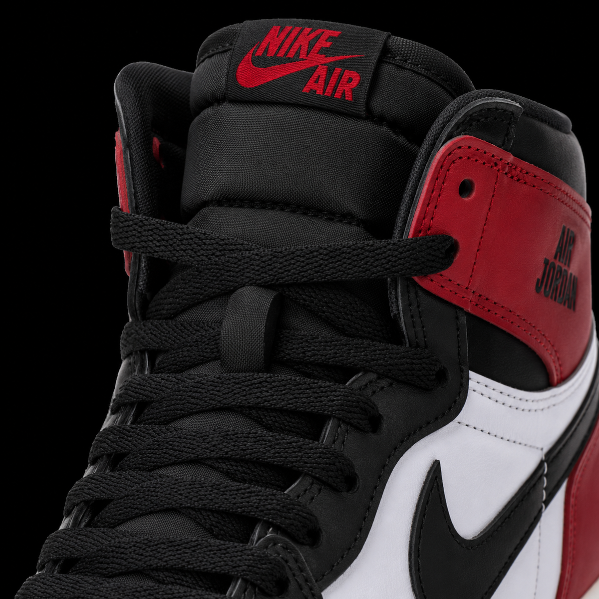 Air Jordan 1 High OG Black Toe Reimagined, detalle de agujetas — Crazy!Duck Hype