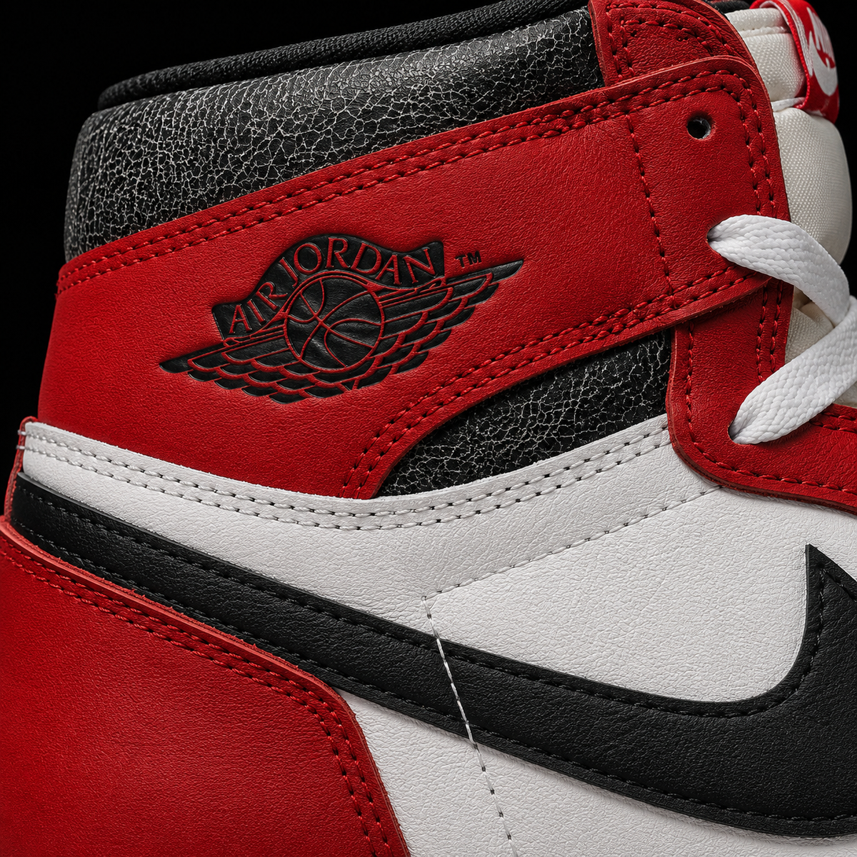 Air Jordan 1 High OG Chicago Lost and Found, detalle de logo y material — Crazy!Duck Hype