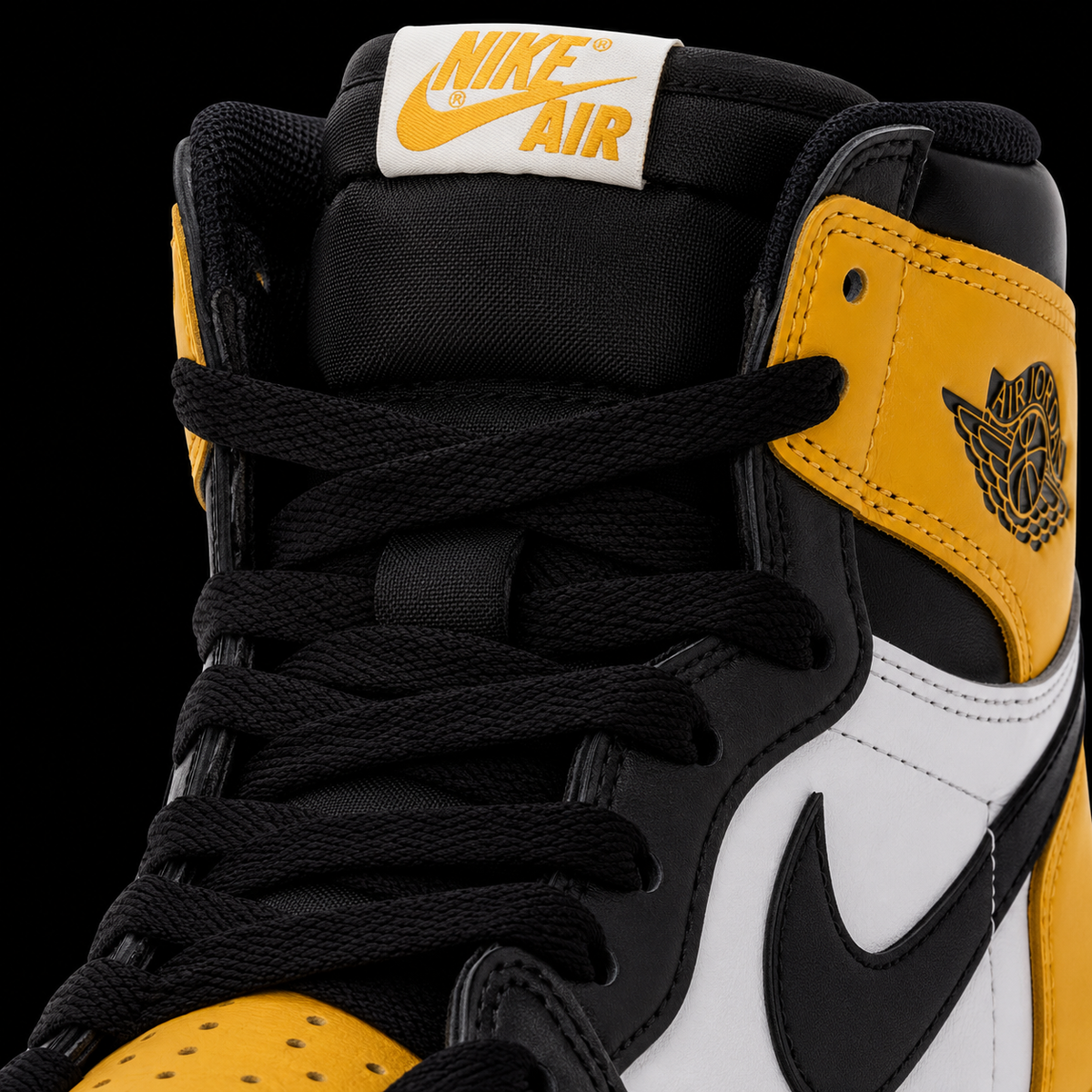 Air Jordan 1 High OG Yellow Toe, detalle de agujetas — Crazy!Duck Hype