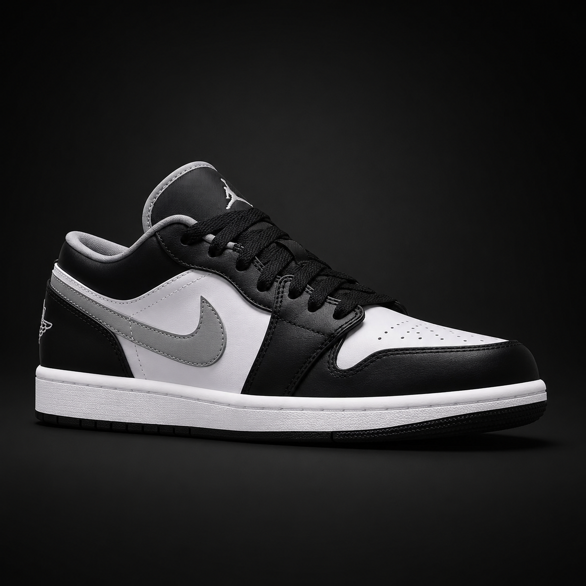 Air Jordan 1 Low Black Particle Grey White, vista frontal — Crazy!Duck Hype