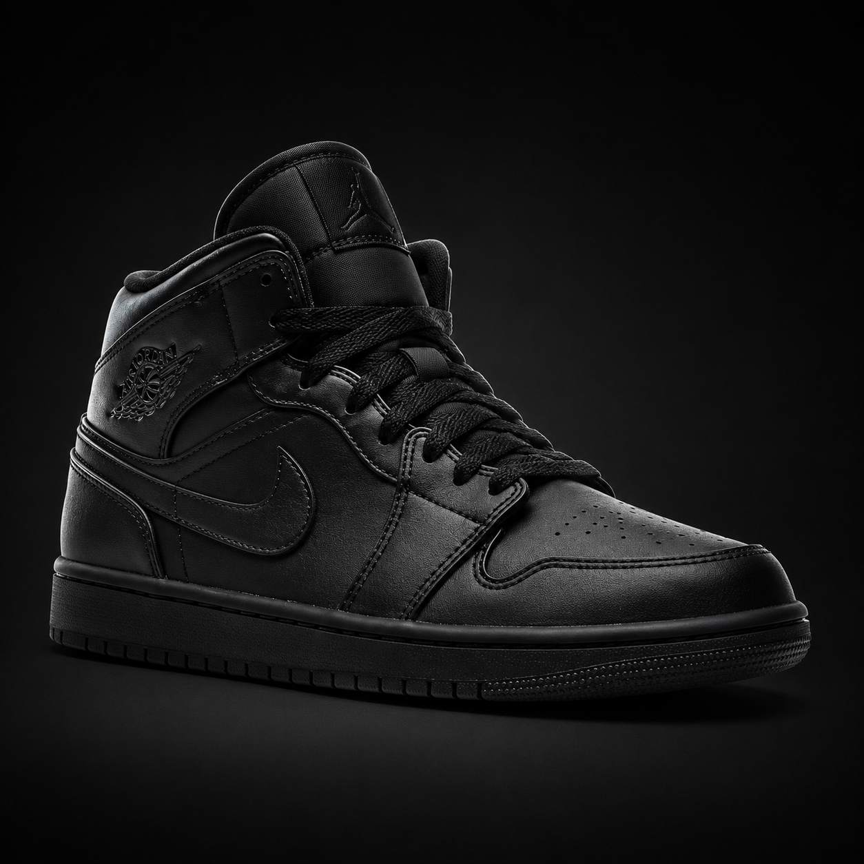 Air Jordan 1 Mid Black, vista frontal — Crazy!Duck Hype