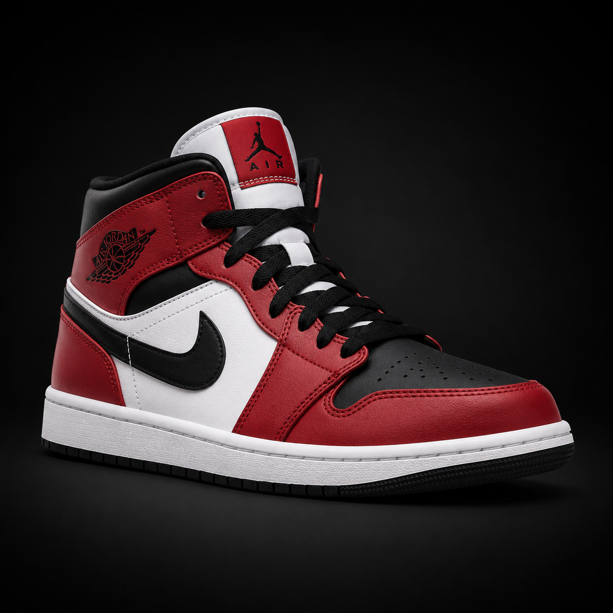 Air Jordan 1 Mid Chicago Toe, vista frontal — Crazy!Duck Hype