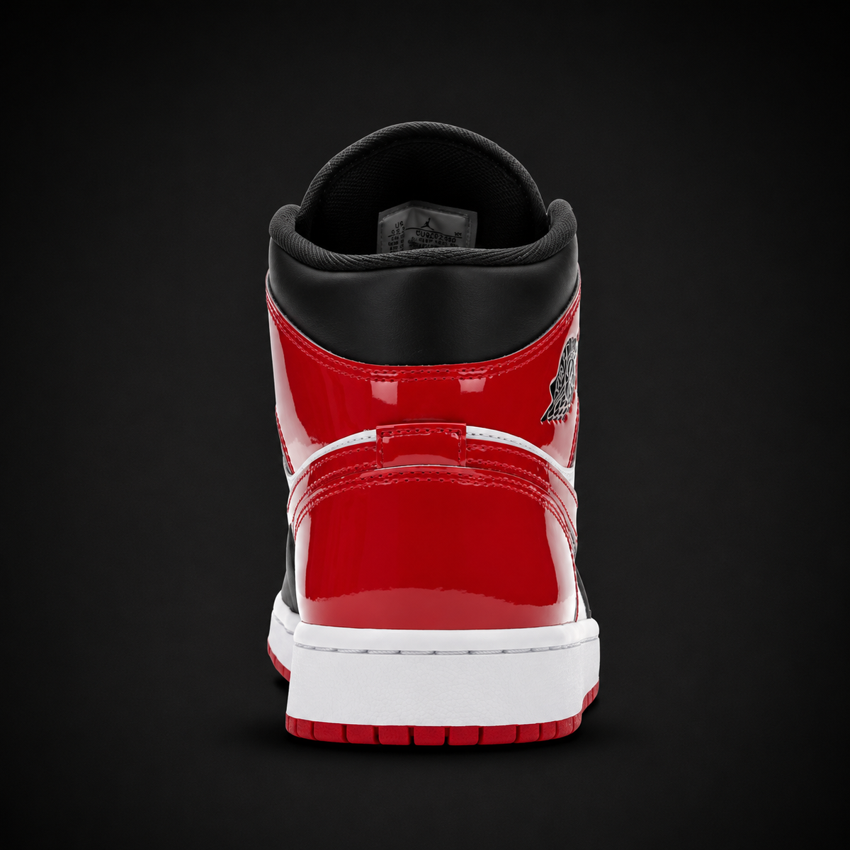 Air Jordan 1 Mid SE Patent Bred Toe, vista trasera — Crazy!Duck Hype