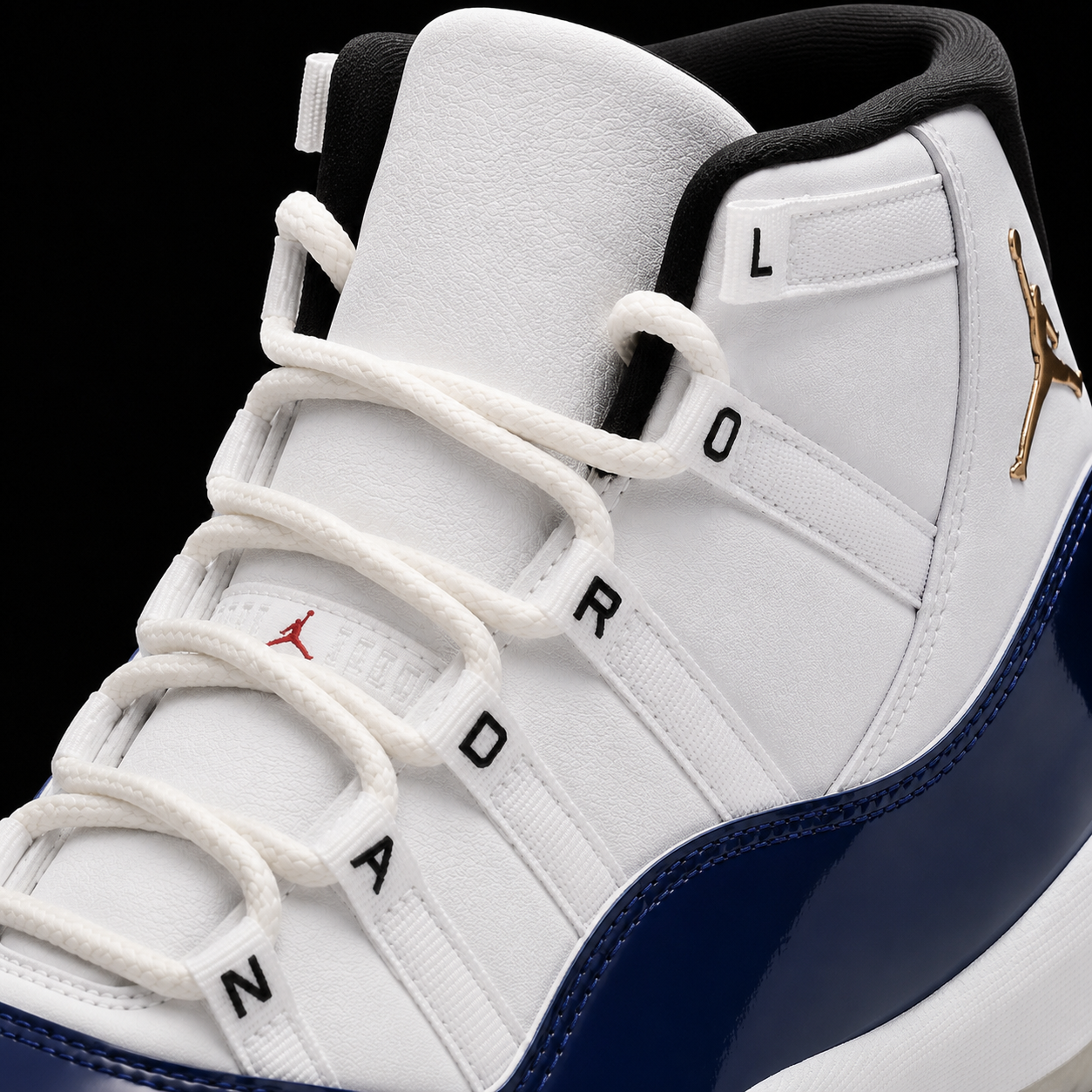 Air Jordan 11 Retro Rare Air, detalle de agujetas — Crazy!Duck Hype