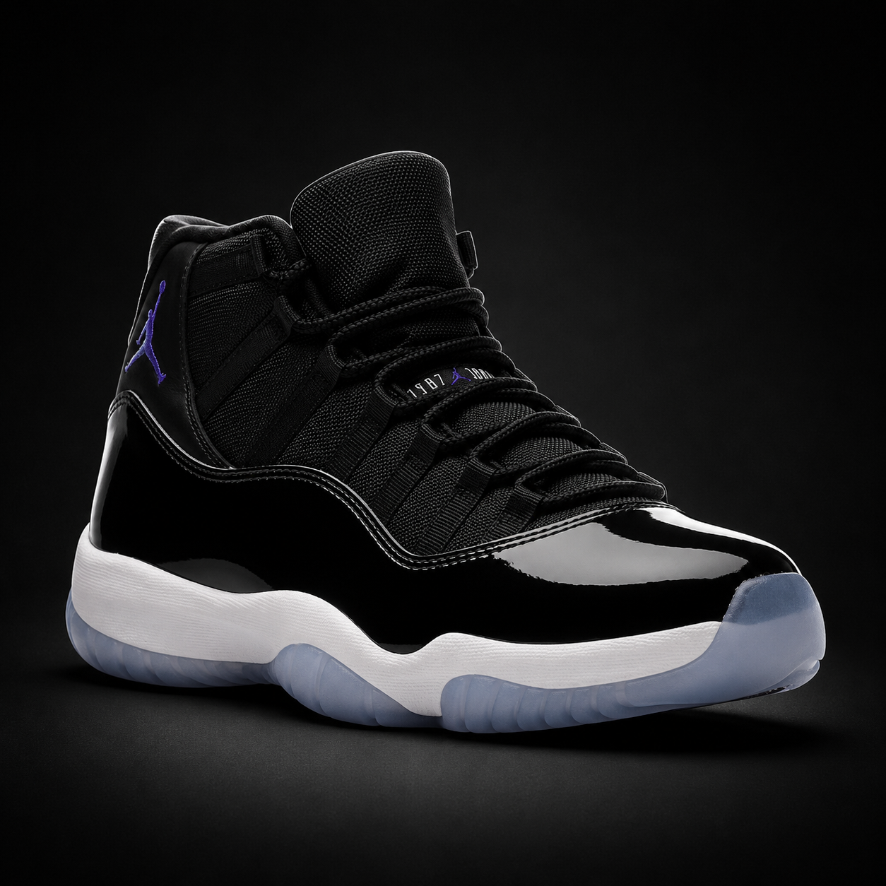 Air Jordan 11 Retro Space Jam, vista frontal — Crazy!Duck Hype