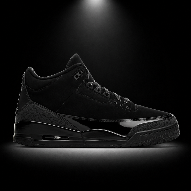 Air Jordan 3 Retro Black Cat, vista lateral — Crazy!Duck Hype