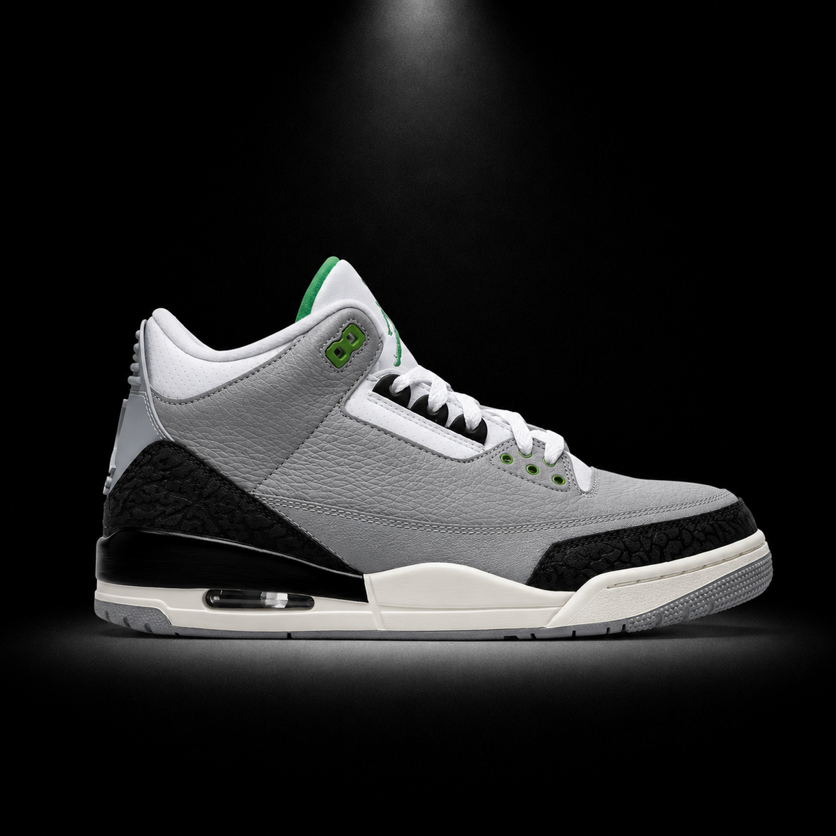Air Jordan 3 Retro Chlorophyll, vista lateral — Crazy!Duck Hype