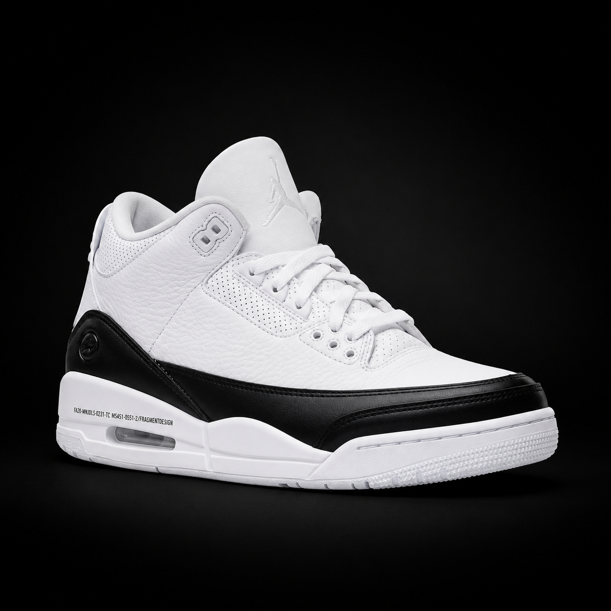 Air Jordan 3 Retro Fragment, vista frontal — Crazy!Duck Hype
