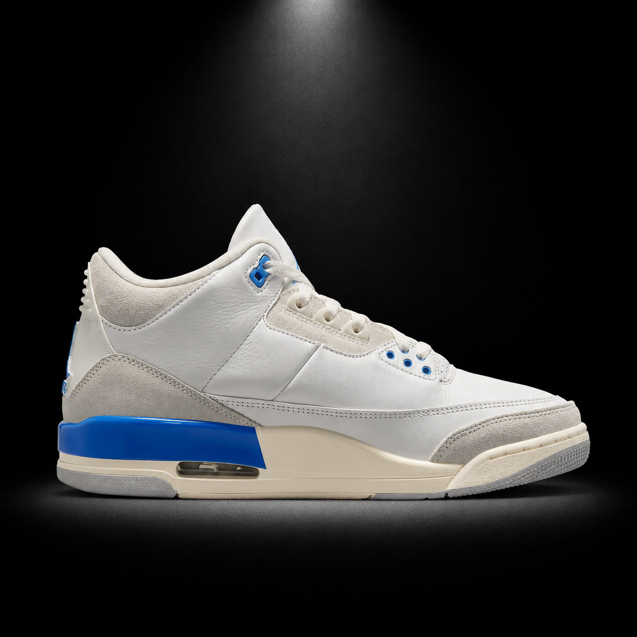 Air Jordan 3 Retro Lucky, vista lateral — Crazy!Duck Hype