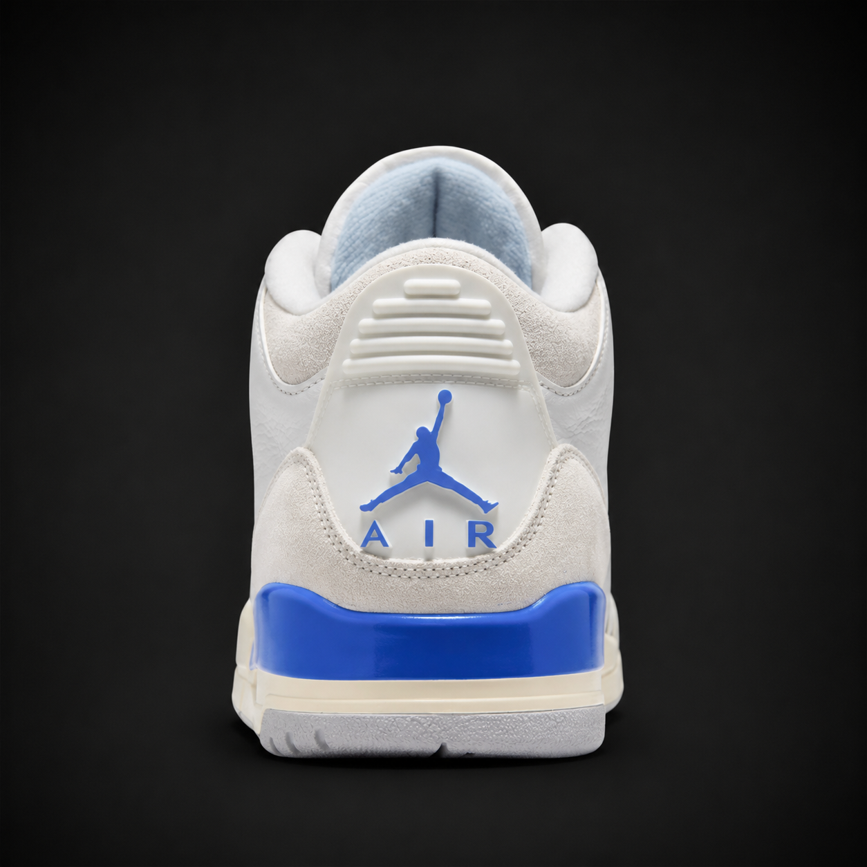 Air Jordan 3 Retro Lucky, vista trasera — Crazy!Duck Hype