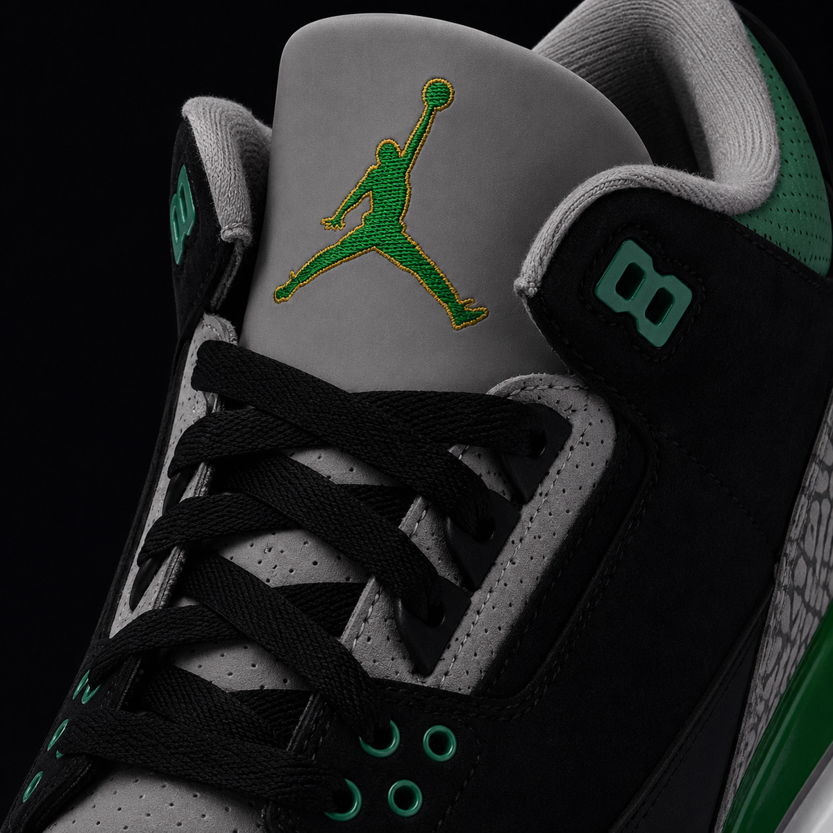 Air Jordan 3 Retro Pine Green, detalle de agujetas — Crazy!Duck Hype