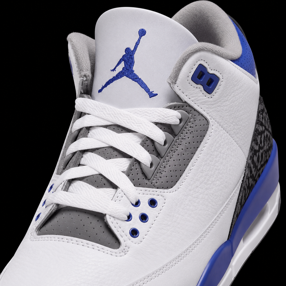 Air Jordan 3 Retro Racer Blue, detalle de agujetas — Crazy!Duck Hype