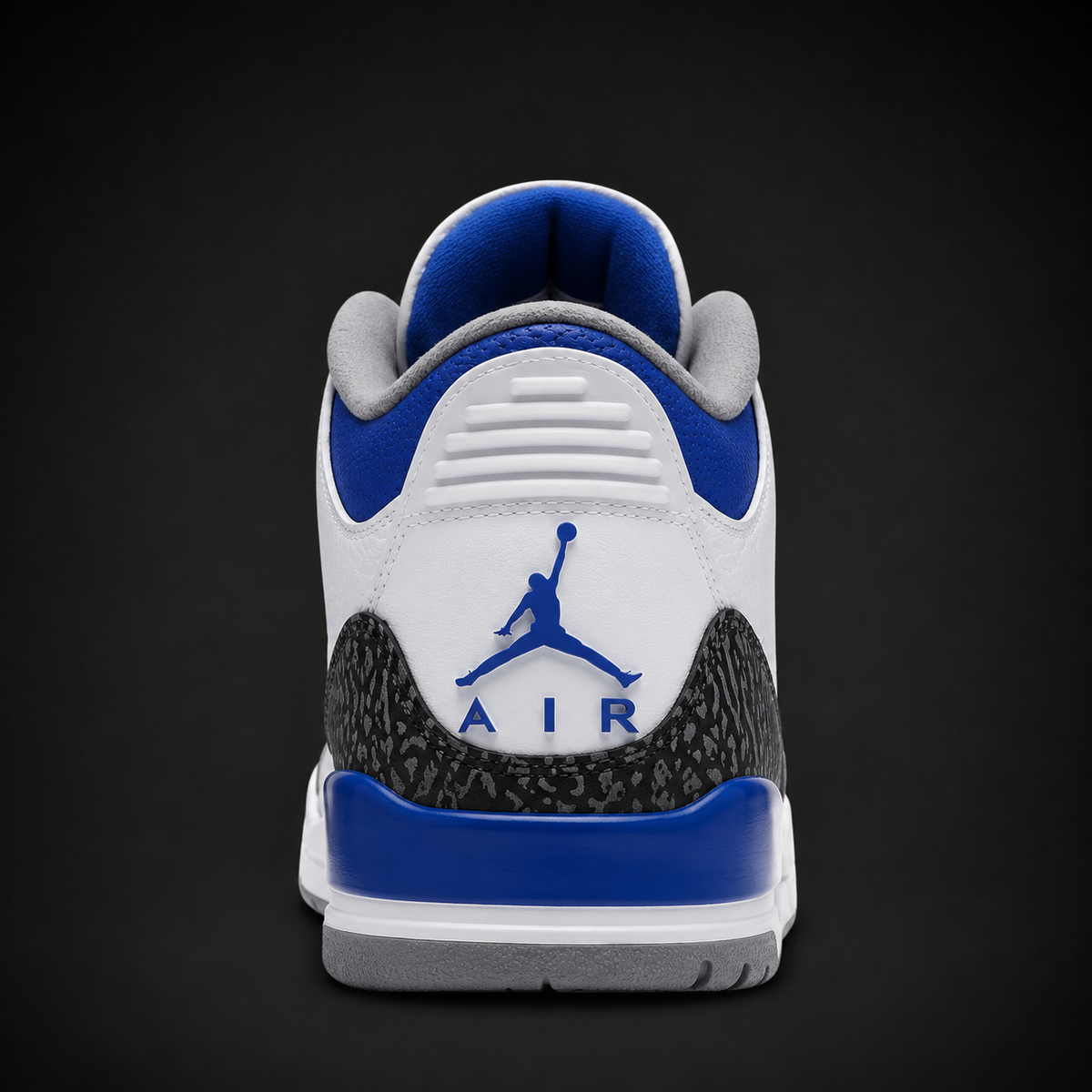 Air Jordan 3 Retro Racer Blue, vista trasera — Crazy!Duck Hype