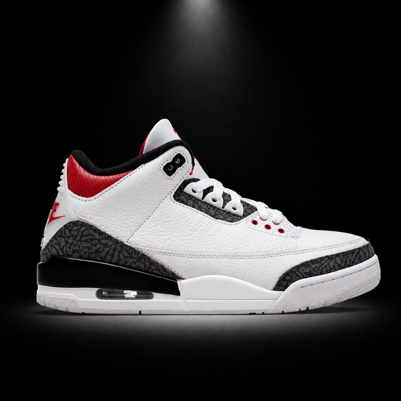 Air Jordan 3 Retro SE Denim Fire Red, vista lateral — Crazy!Duck Hype