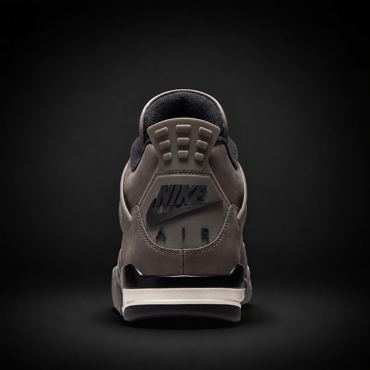Air Jordan 4 Retro Cave Stone, vista trasera — Crazy!Duck Hype