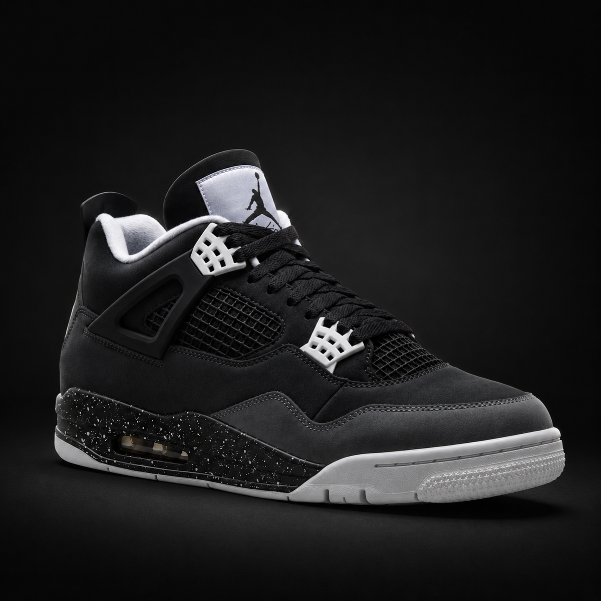 Air Jordan 4 Retro Fear, vista frontal — Crazy!Duck Hype
