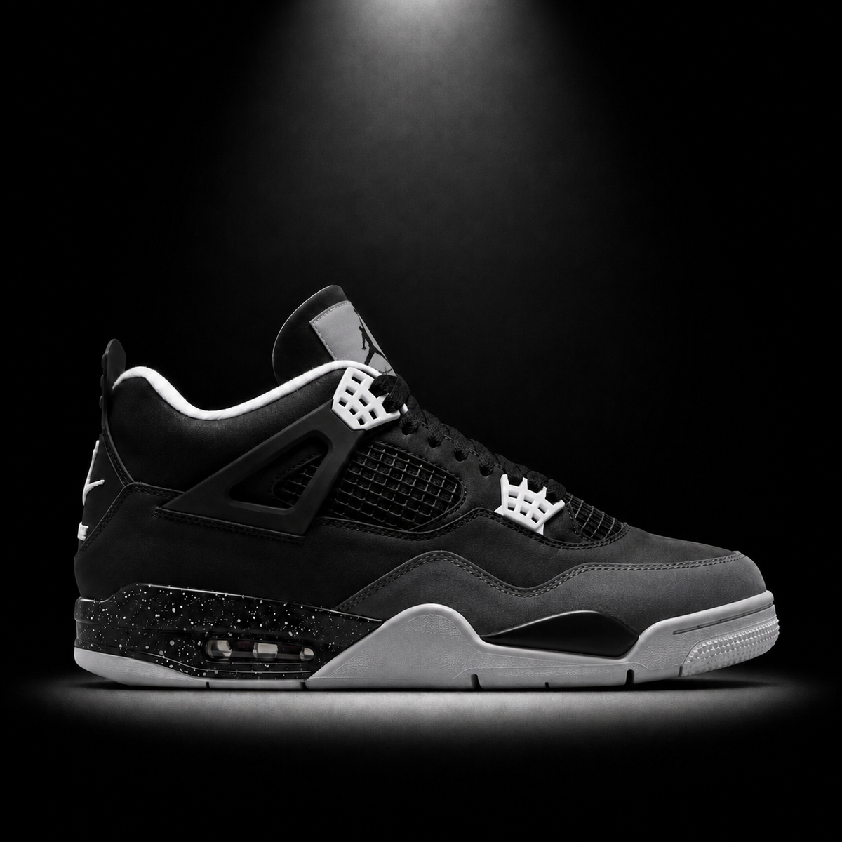 Air Jordan 4 Retro Fear, vista lateral — Crazy!Duck Hype