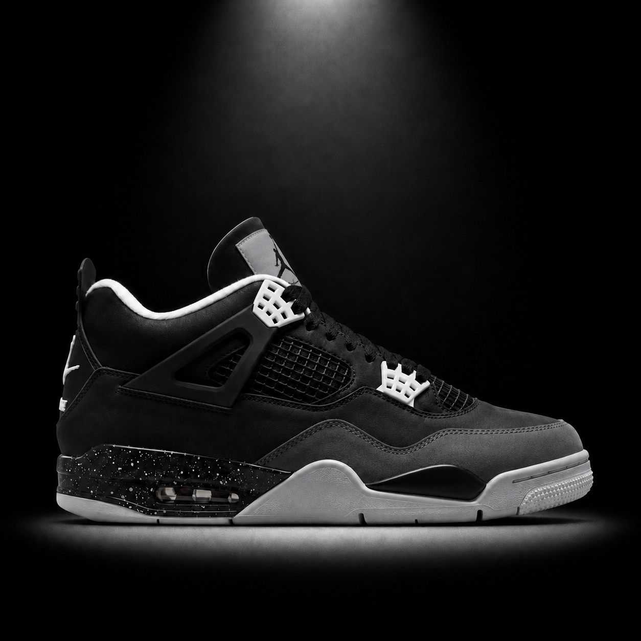 Air Jordan 4 Retro Fear, vista lateral — Crazy!Duck Hype