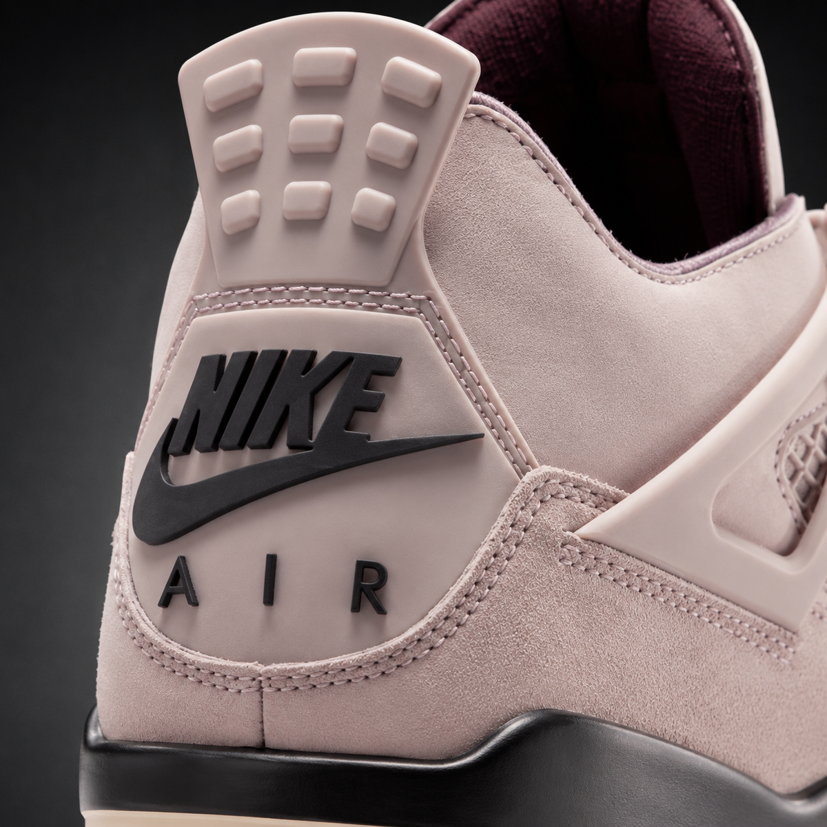 Air Jordan 4 Retro SP x A Ma Maniere While You Were Sleeping, detalle de logo y material — Crazy!Duck Hype