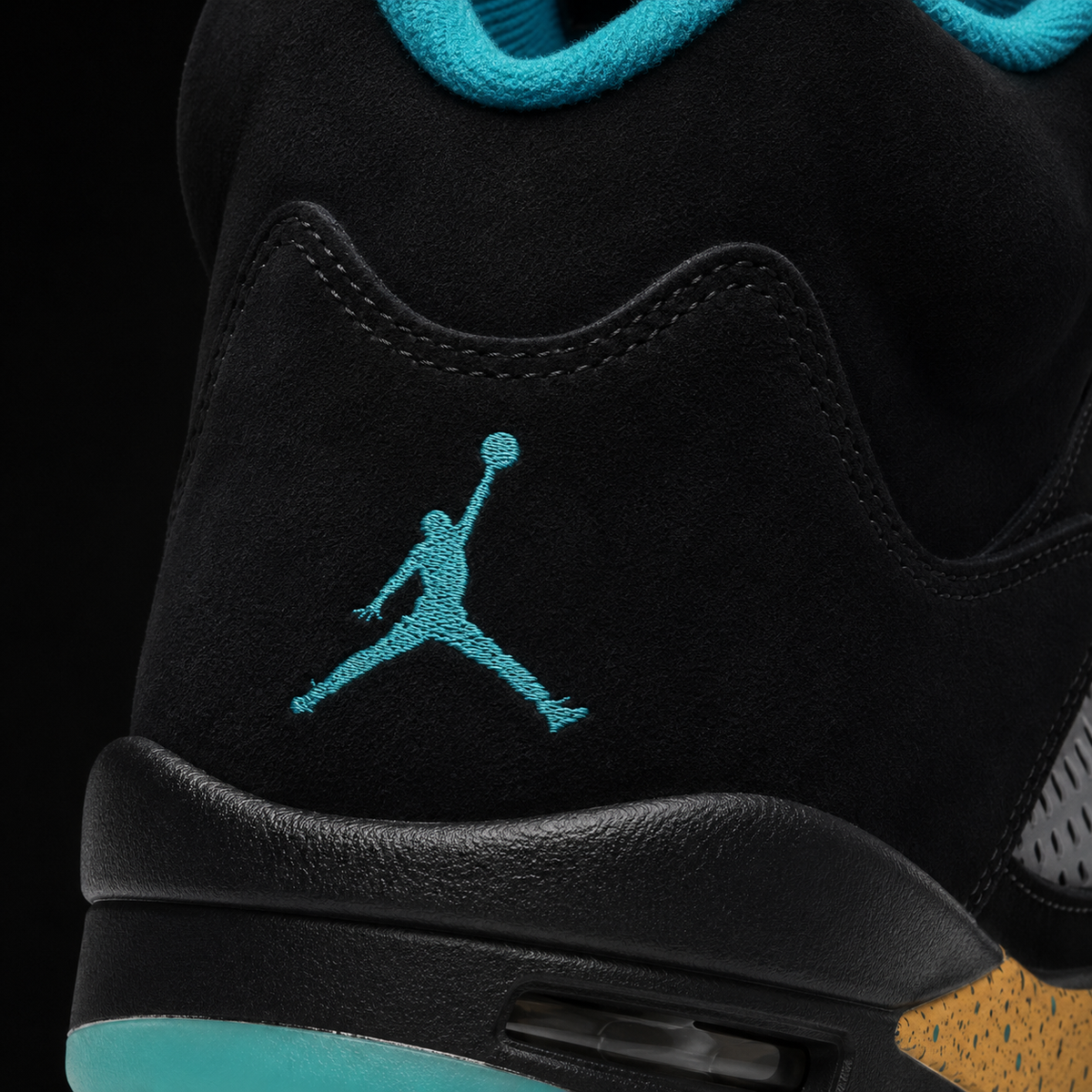 Air Jordan 5 Retro Aqua, detalle de logo y material — Crazy!Duck Hype