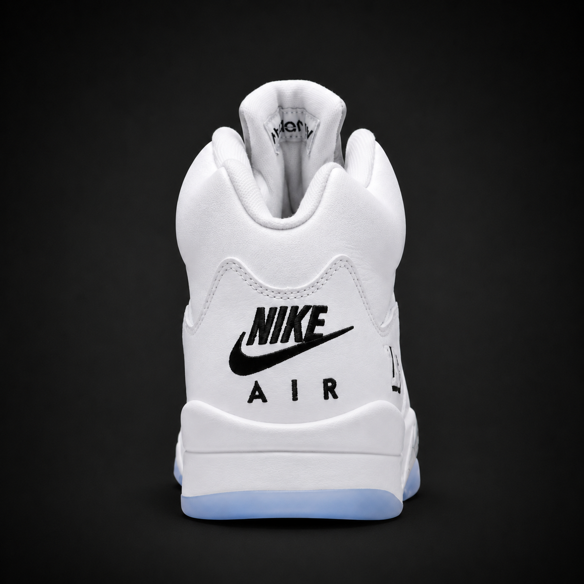 Air Jordan 5 Retro White Metallic Silver, vista trasera — Crazy!Duck Hype