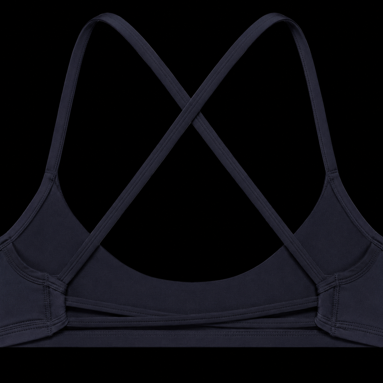 Gymshark Back Gains Sports Bra Heavy Blue, detalle de tirantes y espalda — Crazy!Duck Hype