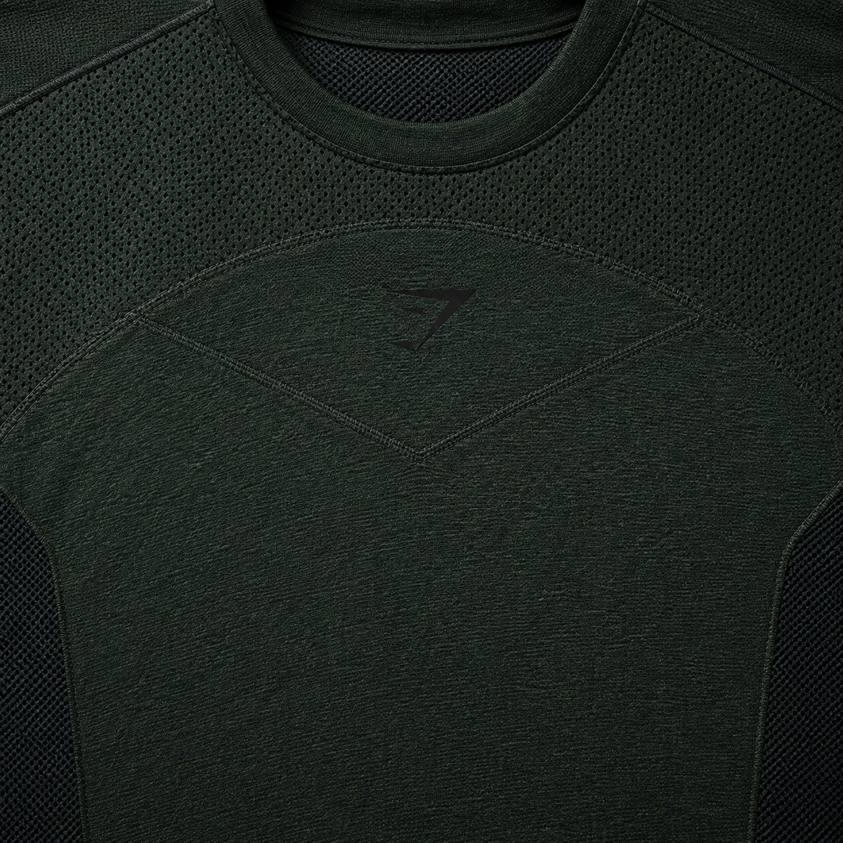 Gymshark Lightweight Seamless T-Shirt Victory Green Marl, detalle de logo y material — Crazy!Duck Hype
