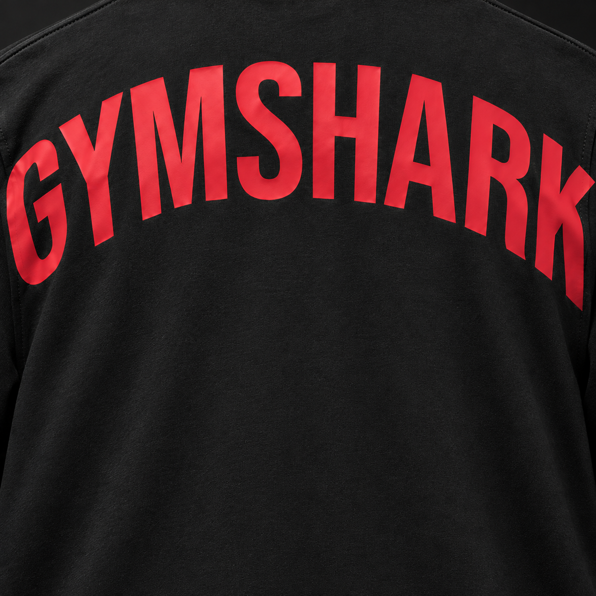 Gymshark Power T-Shirt Black/Conditioning Red, detalle de estampado y diseño — Crazy!Duck Hype