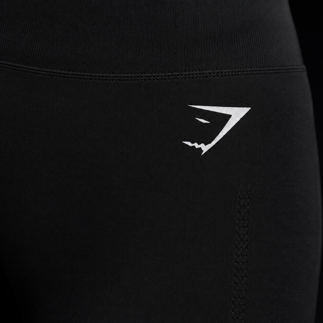 Gymshark Vital Sculpt Seamless Legging Black, detalle de logo y material — Crazy!Duck Hype