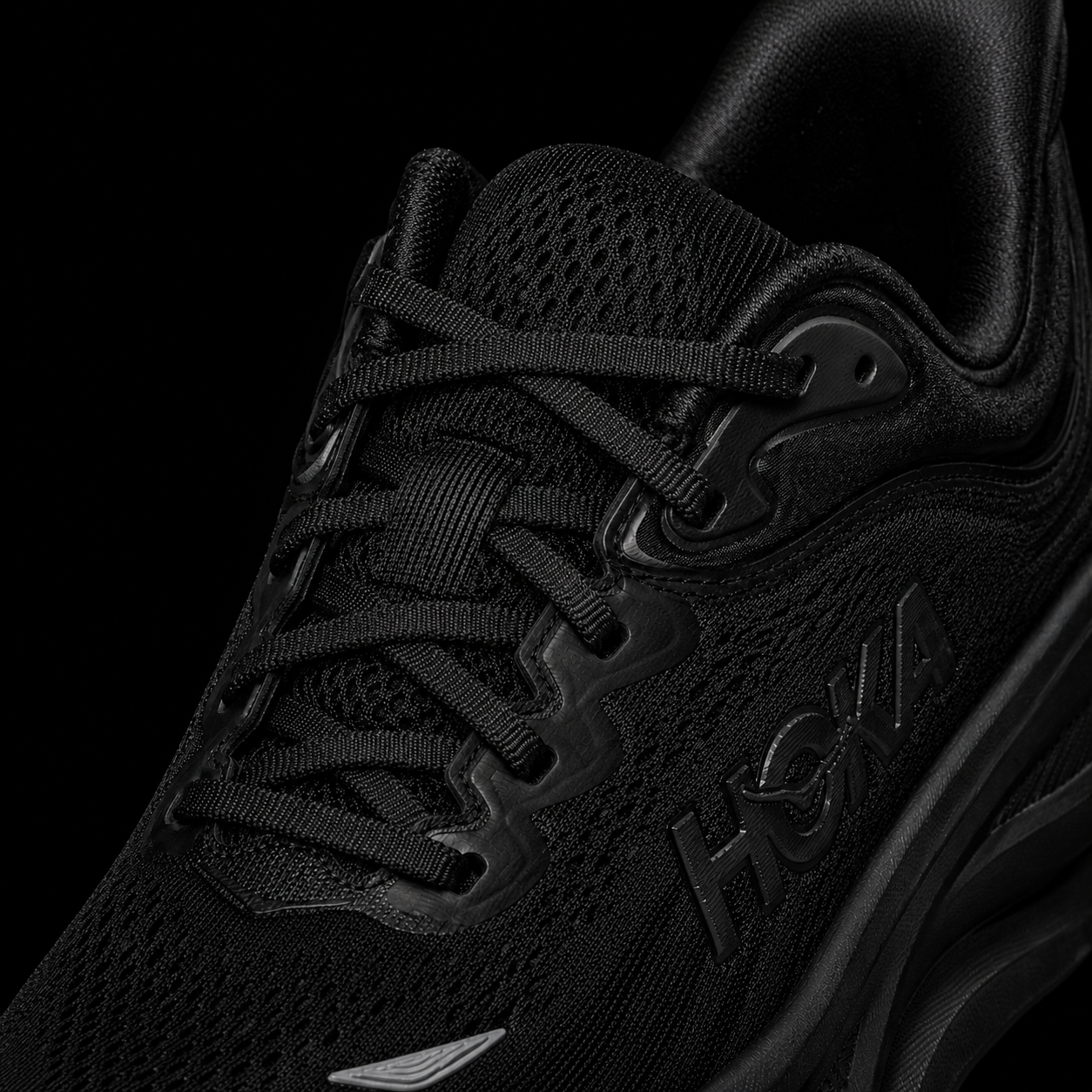 Hoka Bondi 9 Black, detalle de agujetas — Crazy!Duck Hype