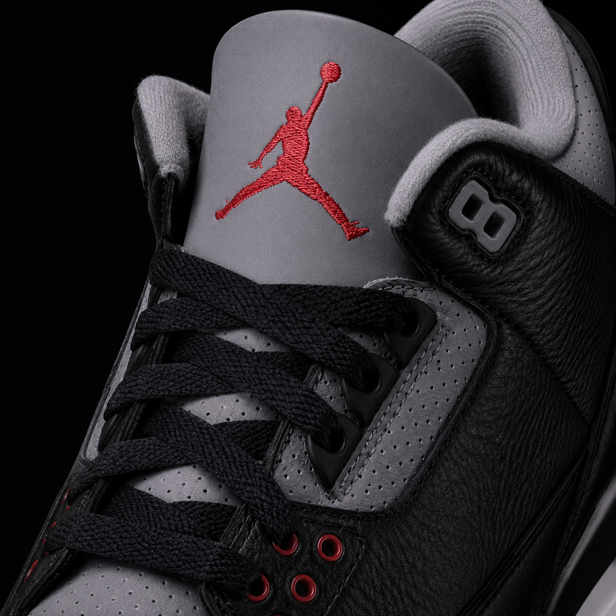 Jordan 3 Retro Black Cement, detalle de agujetas — Crazy!Duck Hype