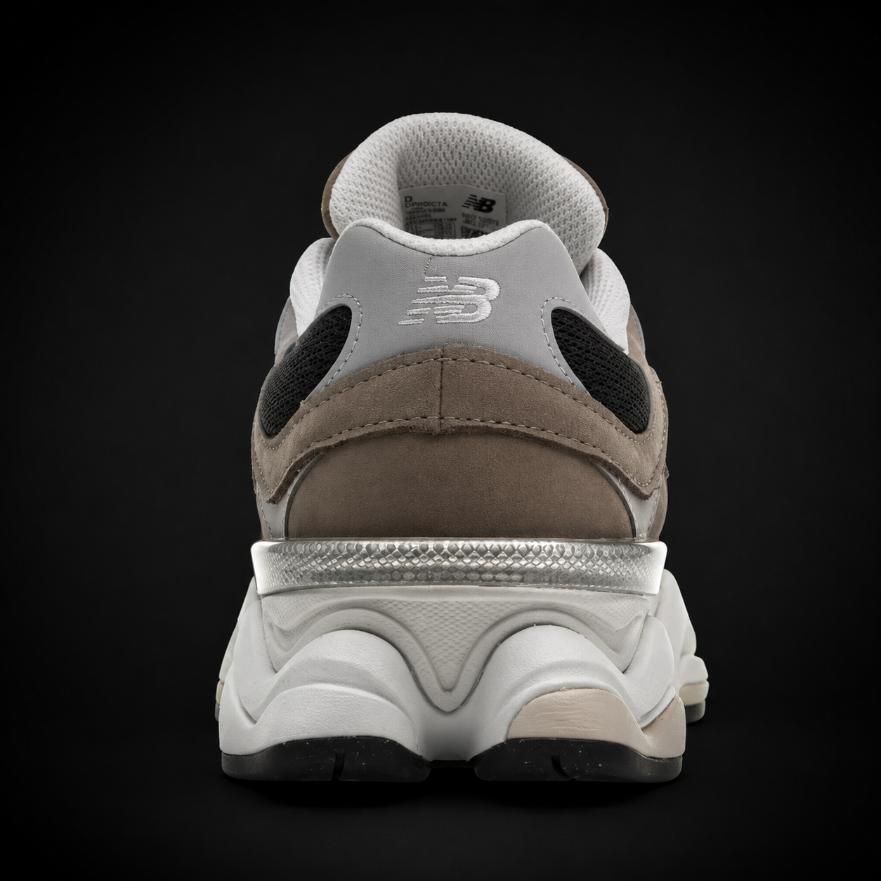 New Balance 9060 Fall Suedes Pack Arid Stone, vista trasera — Crazy!Duck Hype