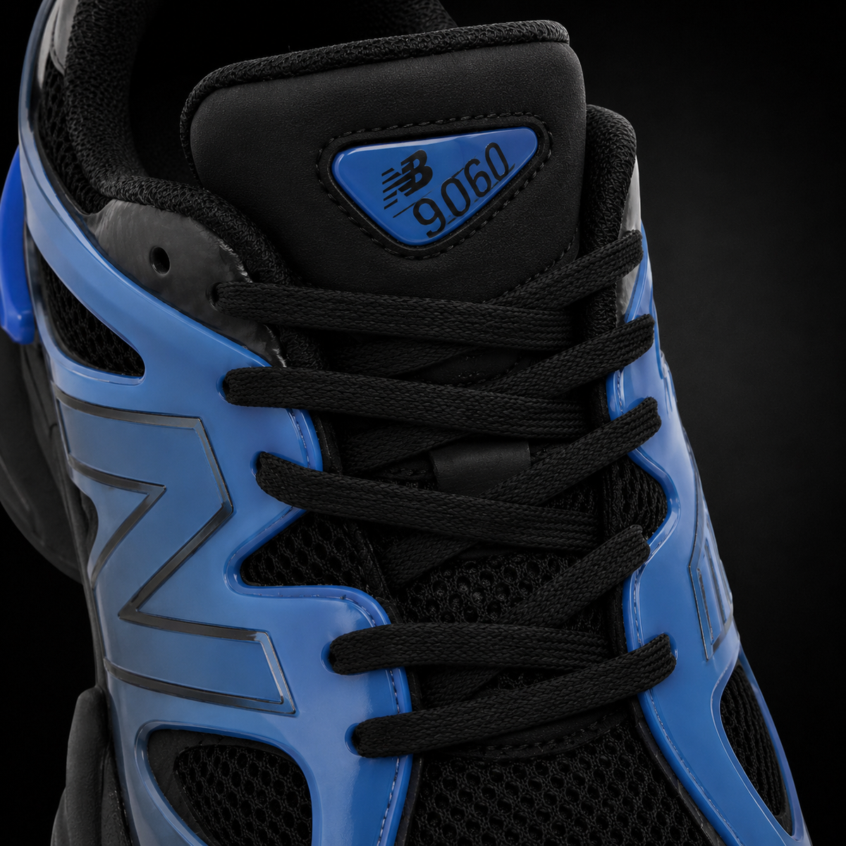 New Balance 9060 Navy Blue Black Gradient, detalle de agujetas — Crazy!Duck Hype