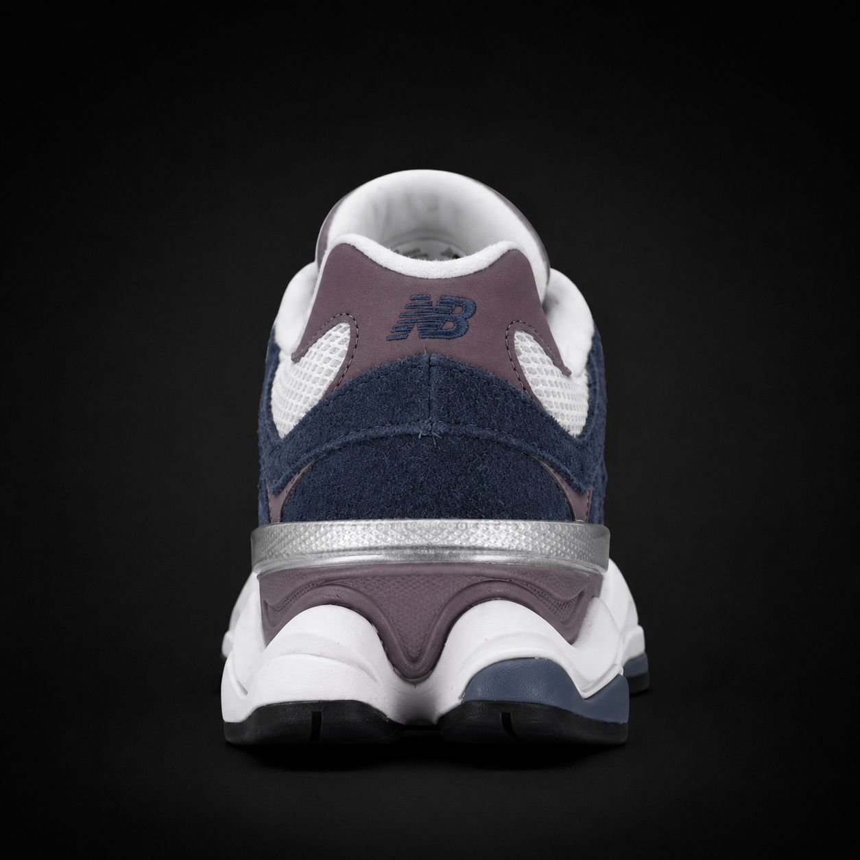 New Balance 9060 Navy Ice Wine, vista trasera — Crazy!Duck Hype