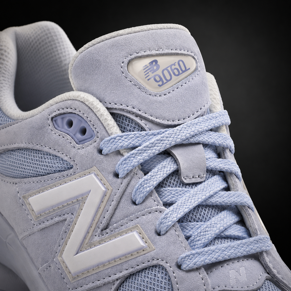 New Balance 9060 Sea Salt Oxford Blue, detalle de agujetas — Crazy!Duck Hype