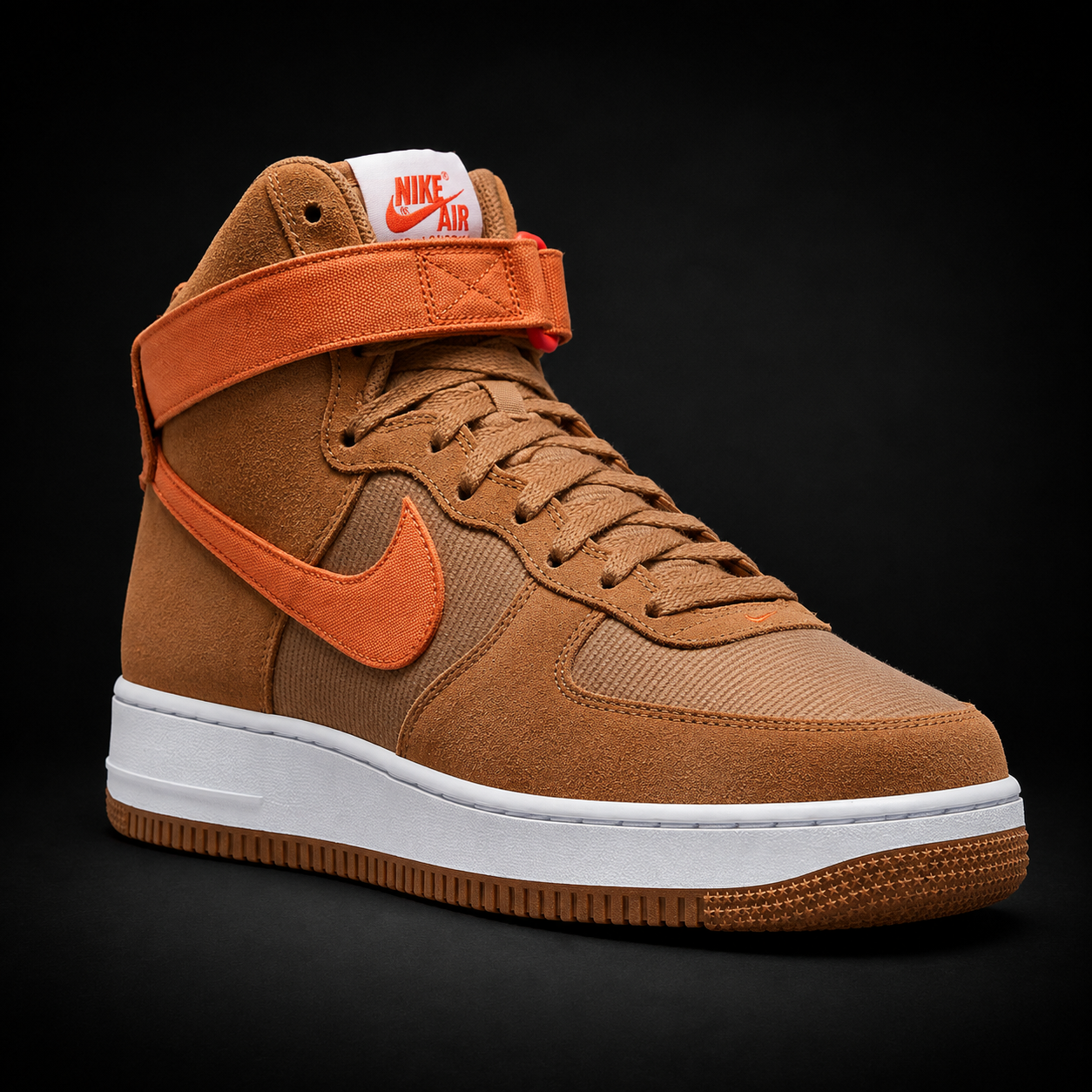 Nike Air Force 1 High '07 Dark Driftwood/Hot Curry, vista frontal — Crazy!Duck Hype