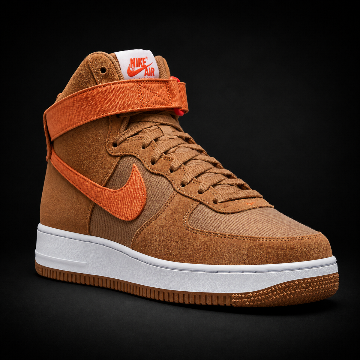 Nike Air Force 1 High '07 Dark Driftwood/Hot Curry, vista frontal — Crazy!Duck Hype