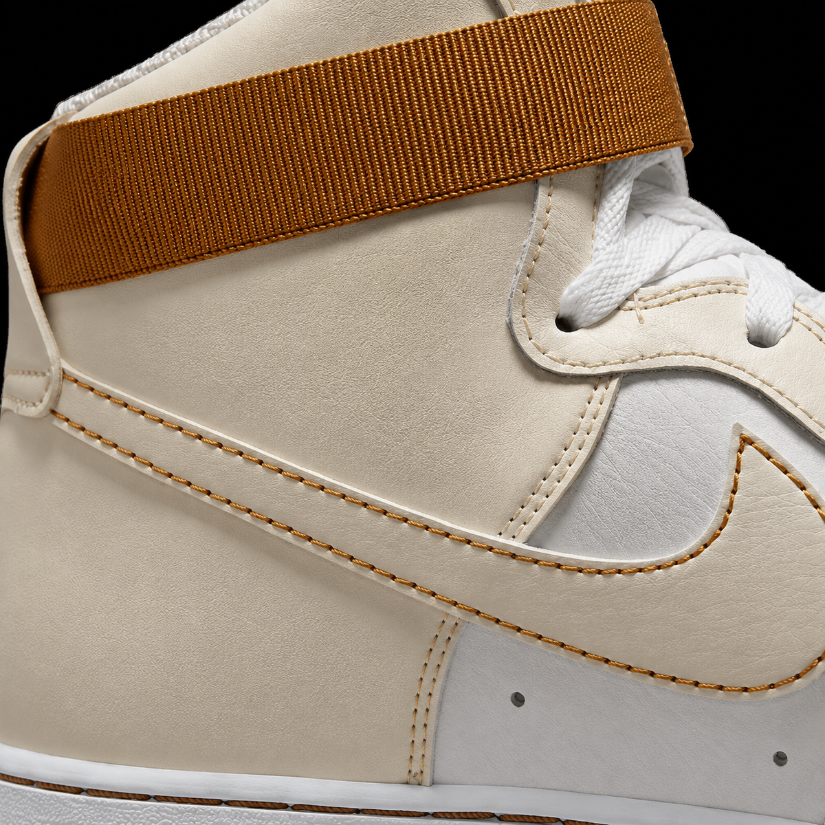 Nike Air Force 1 High '07 Phantom White Elemental Gold, detalle de logo y material — Crazy!Duck Hype